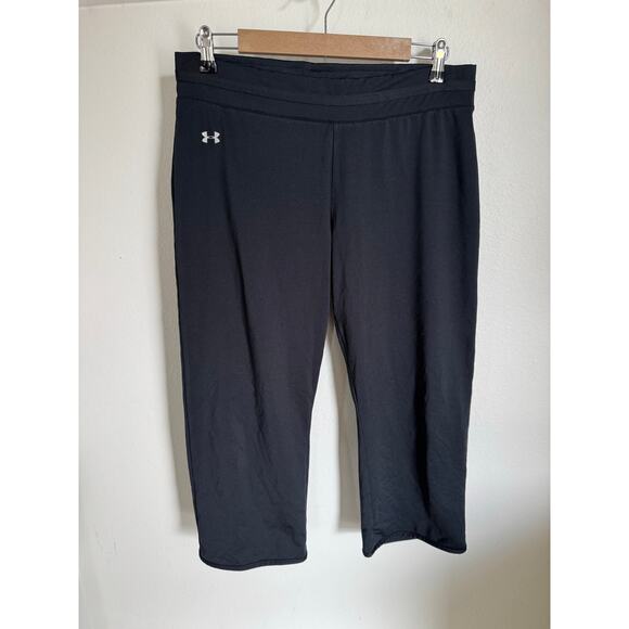 Under Armour Wide Leg Cropped Leggings Pants Workout Size Large - Picture 1 of 5